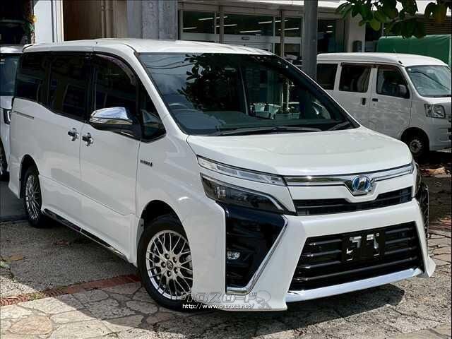トヨタ ヴォクシー（VOXY） 1.8 ハイブリッド ZS 煌Ⅱ・2019(R1