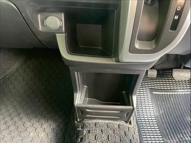 スズキ クロスビー