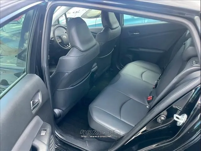 トヨタ プリウス