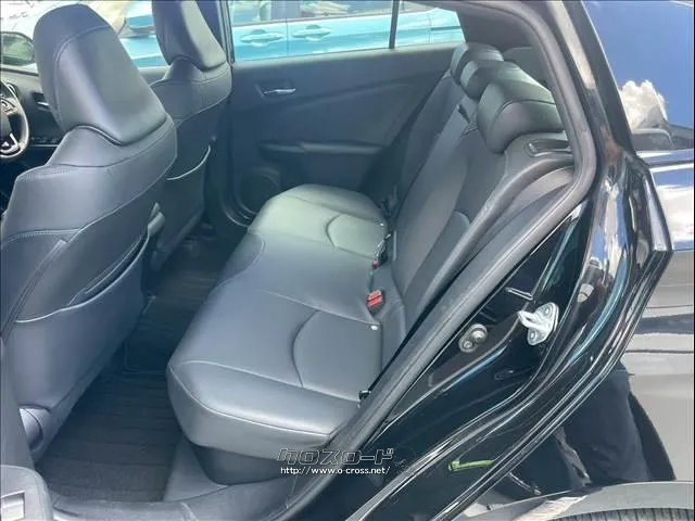 トヨタ プリウス