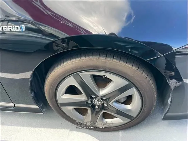 トヨタ プリウス