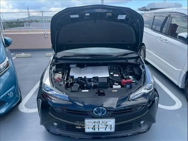 トヨタ プリウス