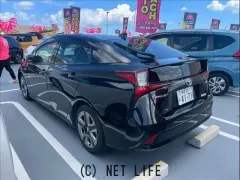 トヨタ プリウス