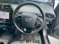 トヨタ プリウス