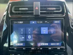 トヨタ プリウス