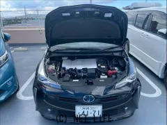 トヨタ プリウス