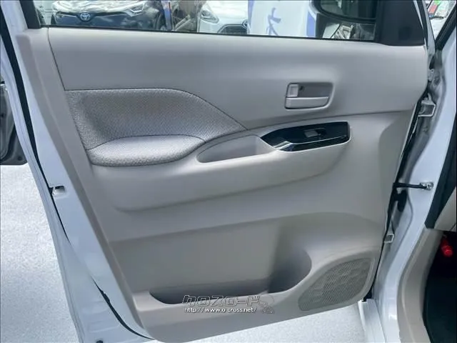 三菱 eKスペース