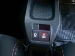 ダイハツ タフト