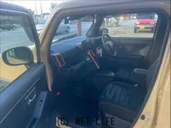 ダイハツ タフト