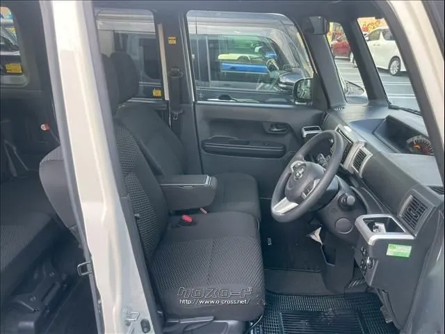 トヨタ ピクシスメガ