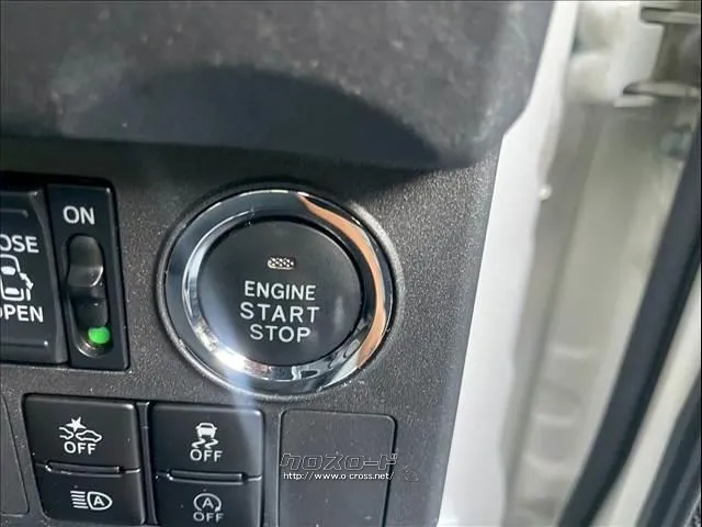 トヨタ ピクシスメガ