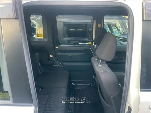 トヨタ ピクシスメガ