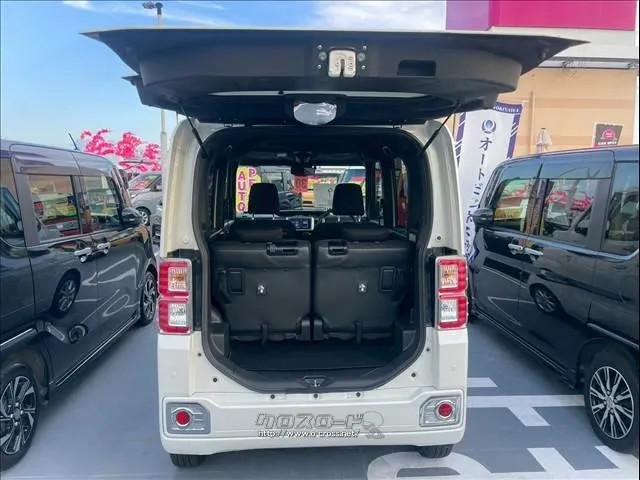 トヨタ ピクシスメガ