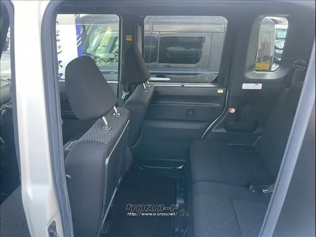 トヨタ ピクシスメガ