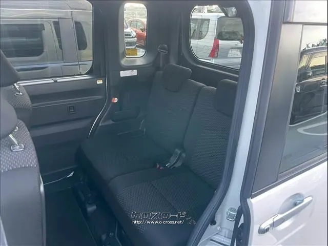 トヨタ ピクシスメガ