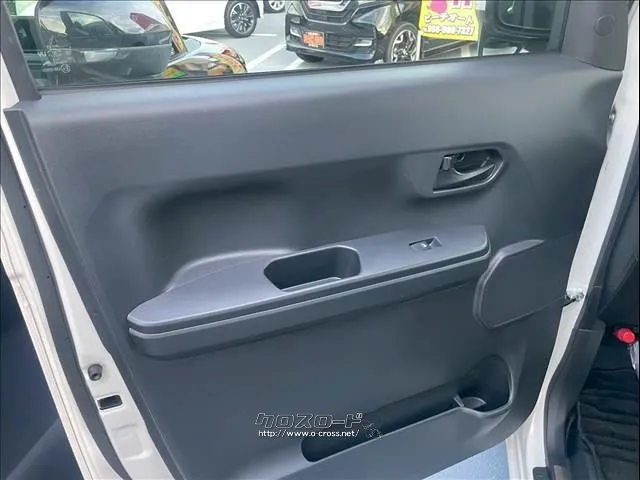 トヨタ ピクシスメガ