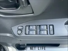 トヨタ ピクシスメガ