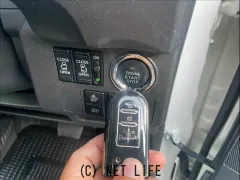 トヨタ ピクシスメガ