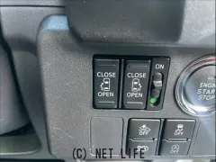 トヨタ ピクシスメガ