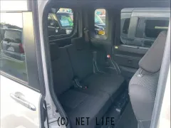 トヨタ ピクシスメガ