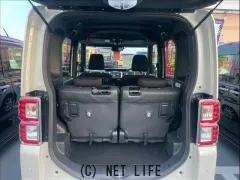 トヨタ ピクシスメガ