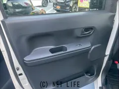 トヨタ ピクシスメガ