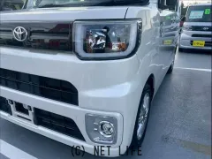 トヨタ ピクシスメガ