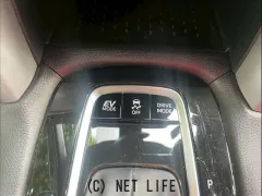 トヨタ カローラクロス