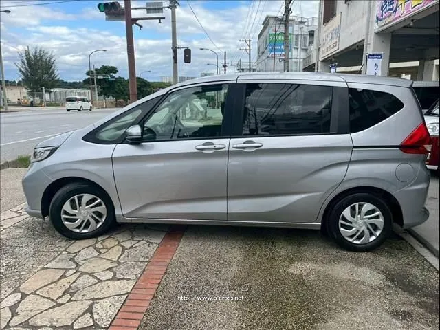 ホンダ フリード+