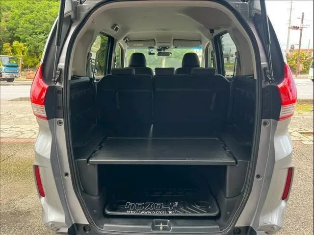 ホンダ フリード+