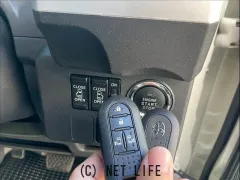 トヨタ ピクシスメガ