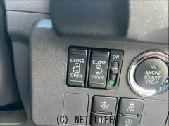 トヨタ ピクシスメガ