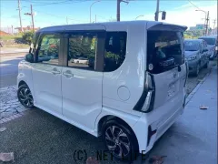 ダイハツ タント