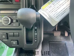 ダイハツ タフト