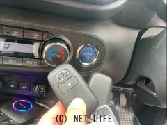 ダイハツ ロッキー