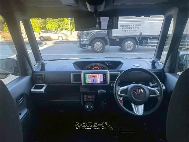 トヨタ ピクシスメガ