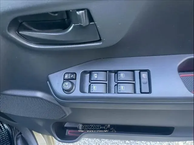 トヨタ ピクシスメガ