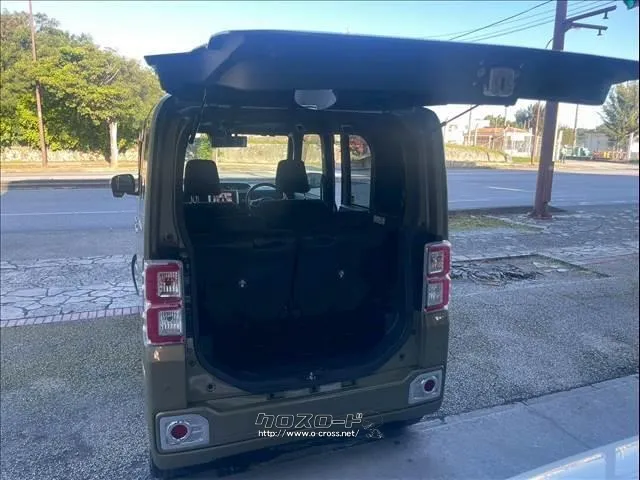 トヨタ ピクシスメガ