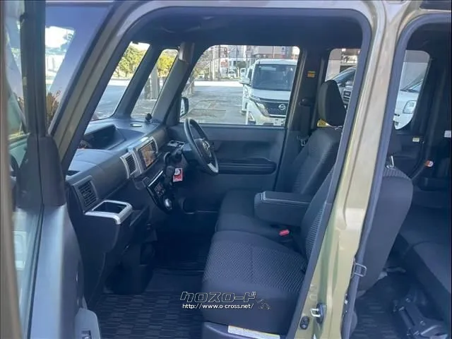 トヨタ ピクシスメガ