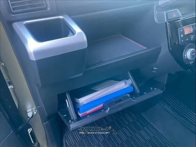 トヨタ ピクシスメガ