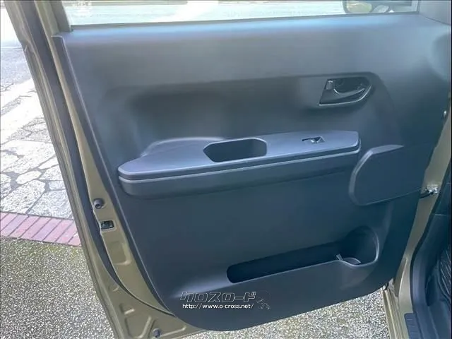 トヨタ ピクシスメガ