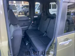 トヨタ ピクシスメガ