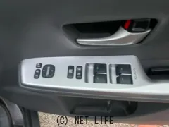 トヨタ プリウスα