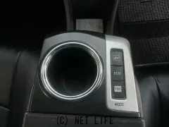 トヨタ プリウスα