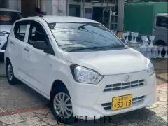 ダイハツ ミライース