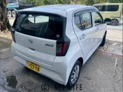 ダイハツ ミライース