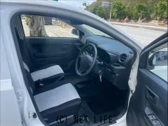 ダイハツ ミライース