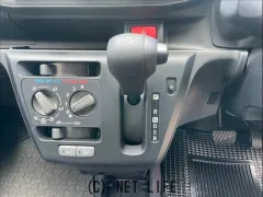 ダイハツ ミライース