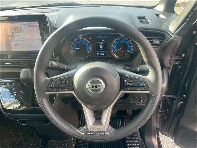 日産 ルークス