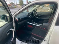 ダイハツ ロッキー